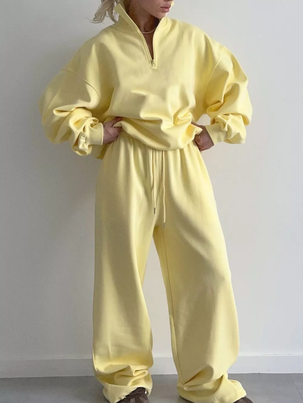 Quarter-Zip Top and Wide-Leg Sweatpants Set, image 4