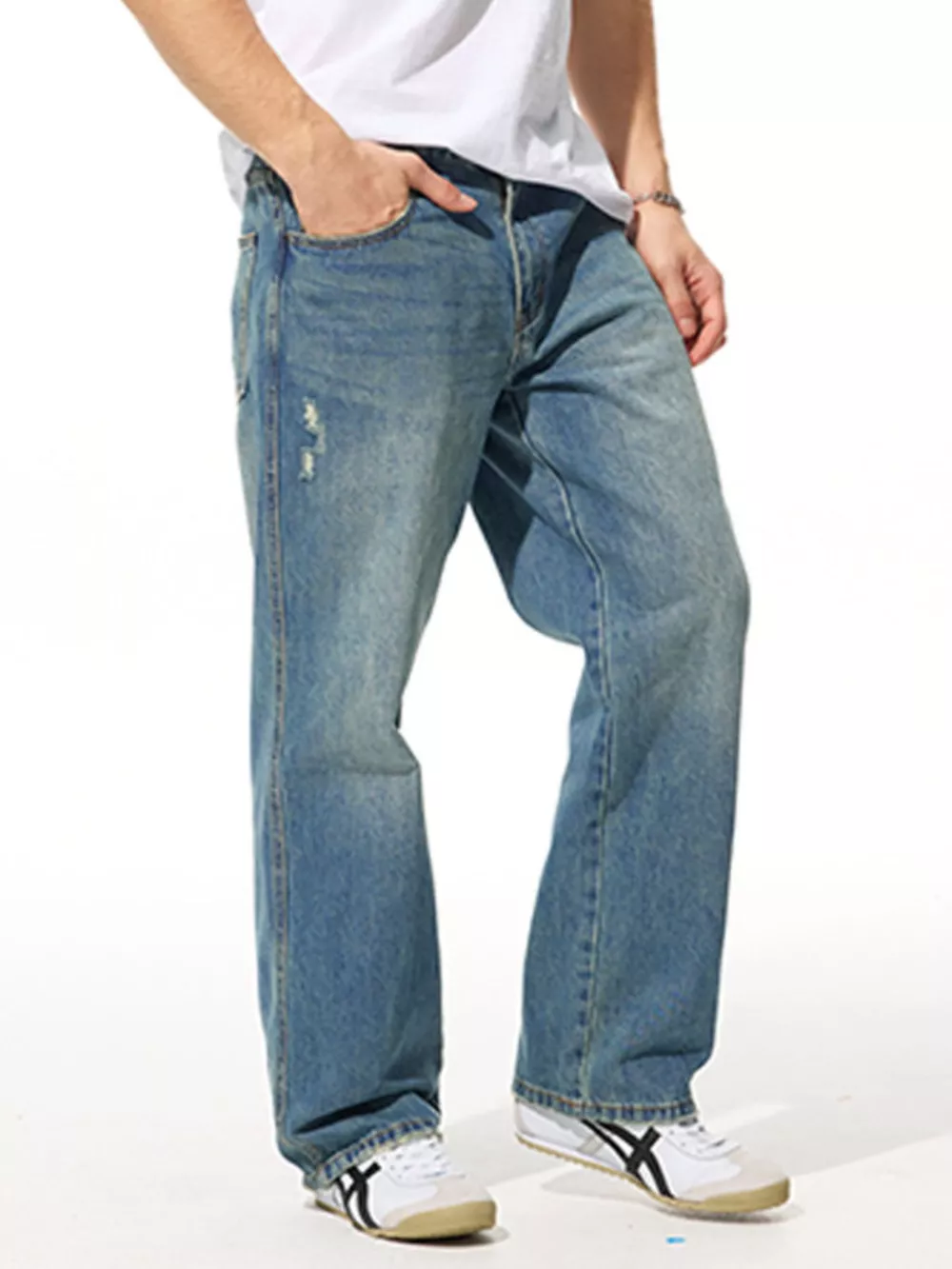 Men's Relaxed Fit Wash Jeans, image 5