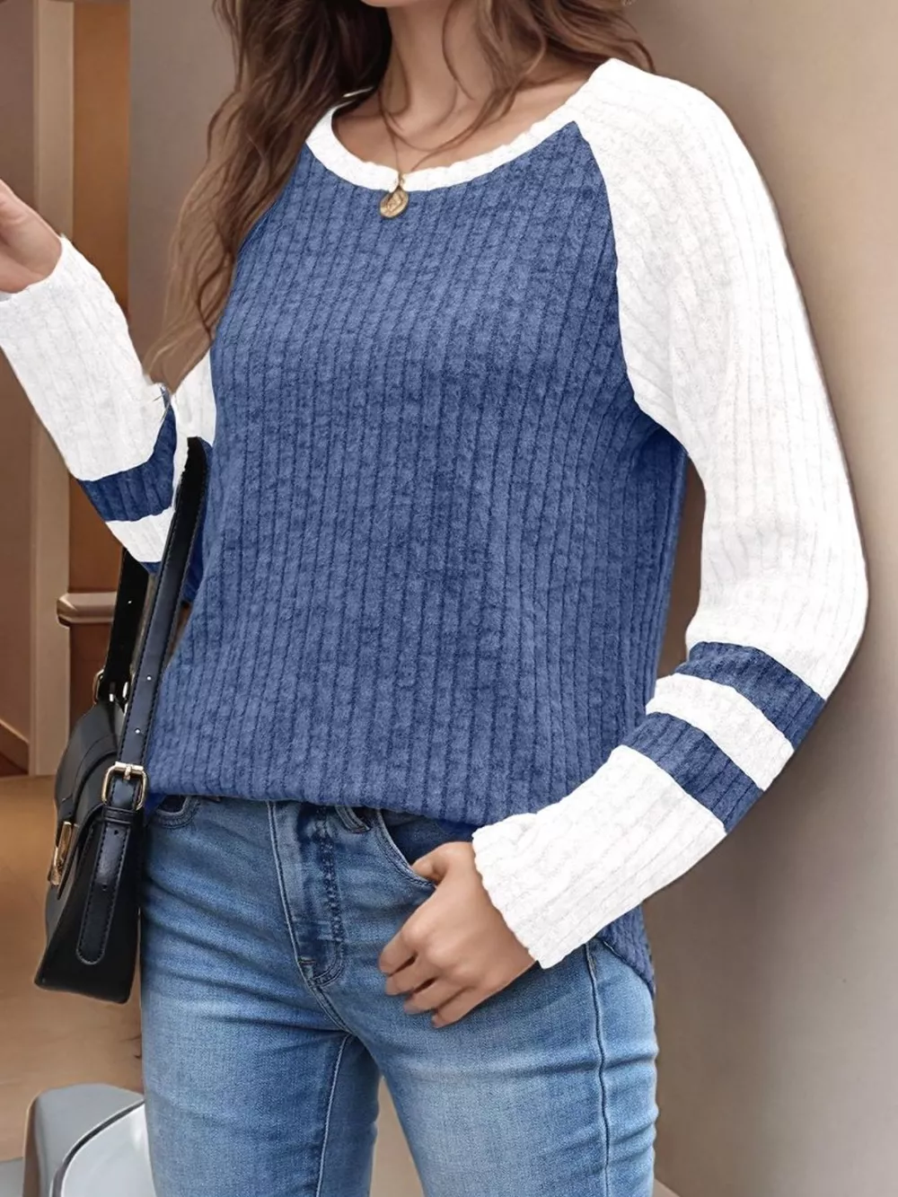 Ribbed Round Neck Raglan Sleeve Top, image 13