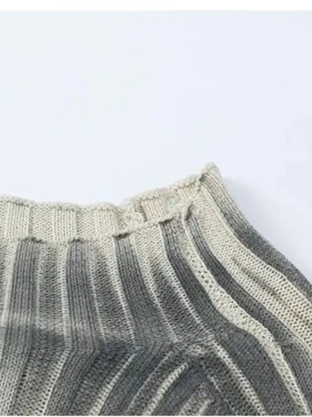 Men's Ribbed Knit Long Sleeve Sweater, image 9