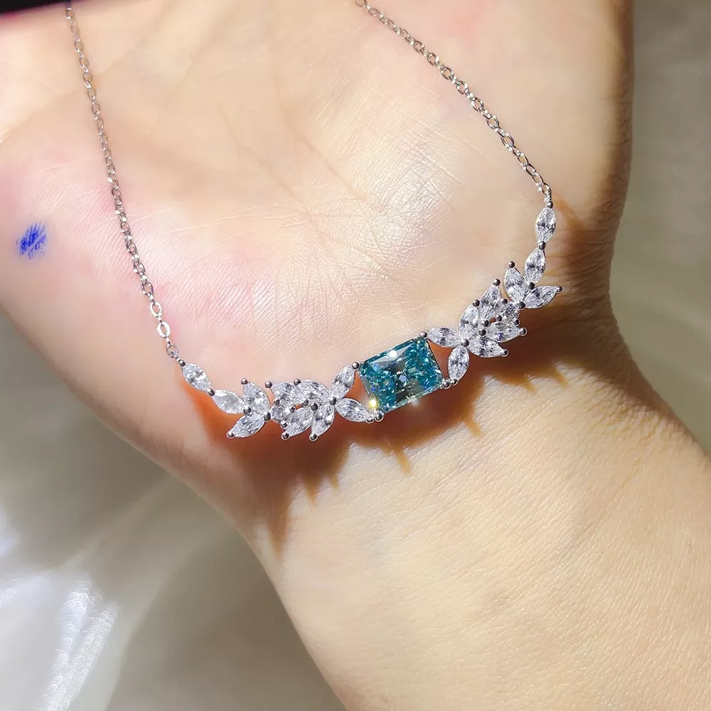 2 Carat 925 Sterling Silver Moissanite Necklace, image 4