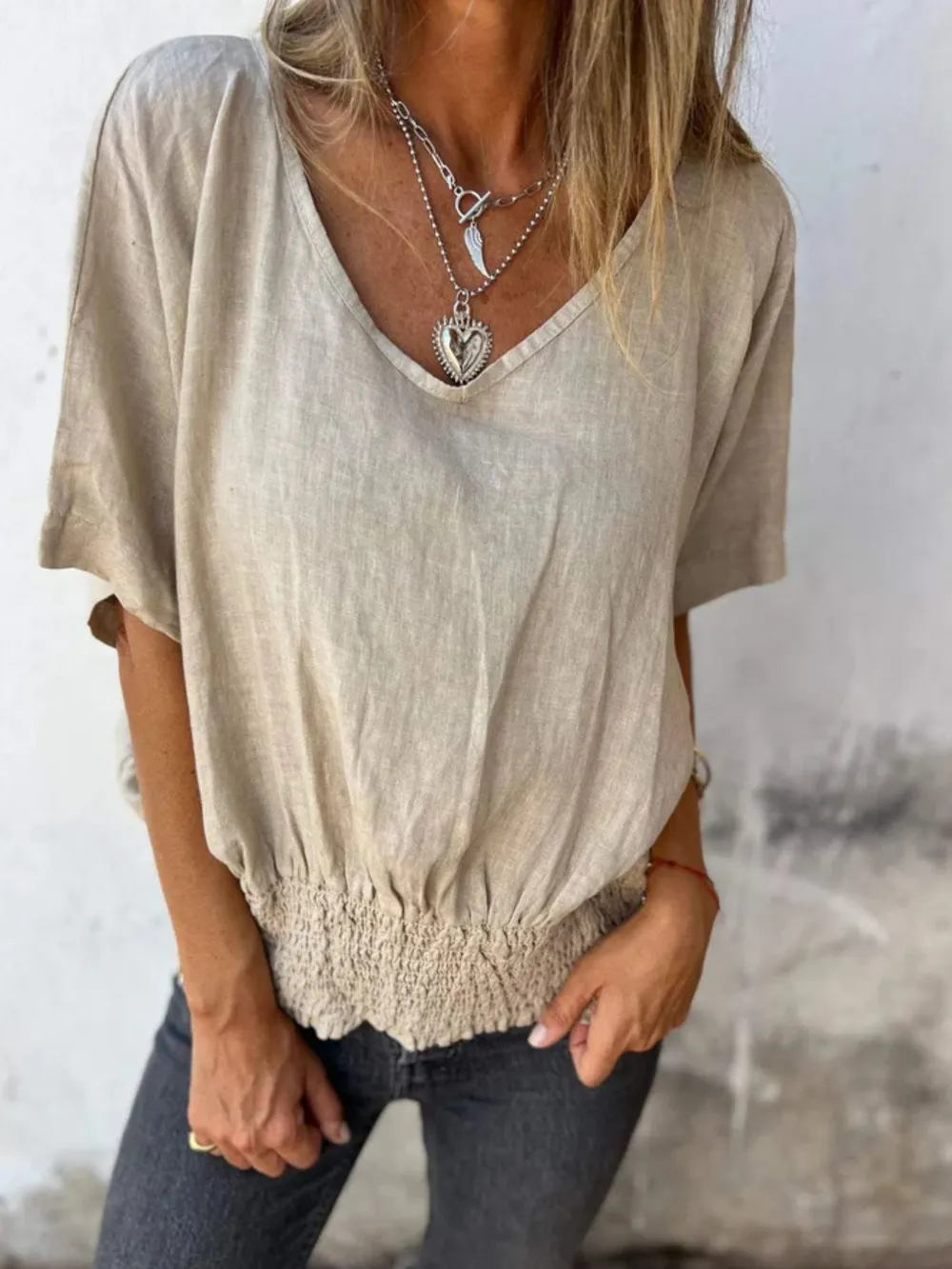Full Size Smocked Hem V-Neck Relaxed Fit T-Shirt Plus Size, image 8