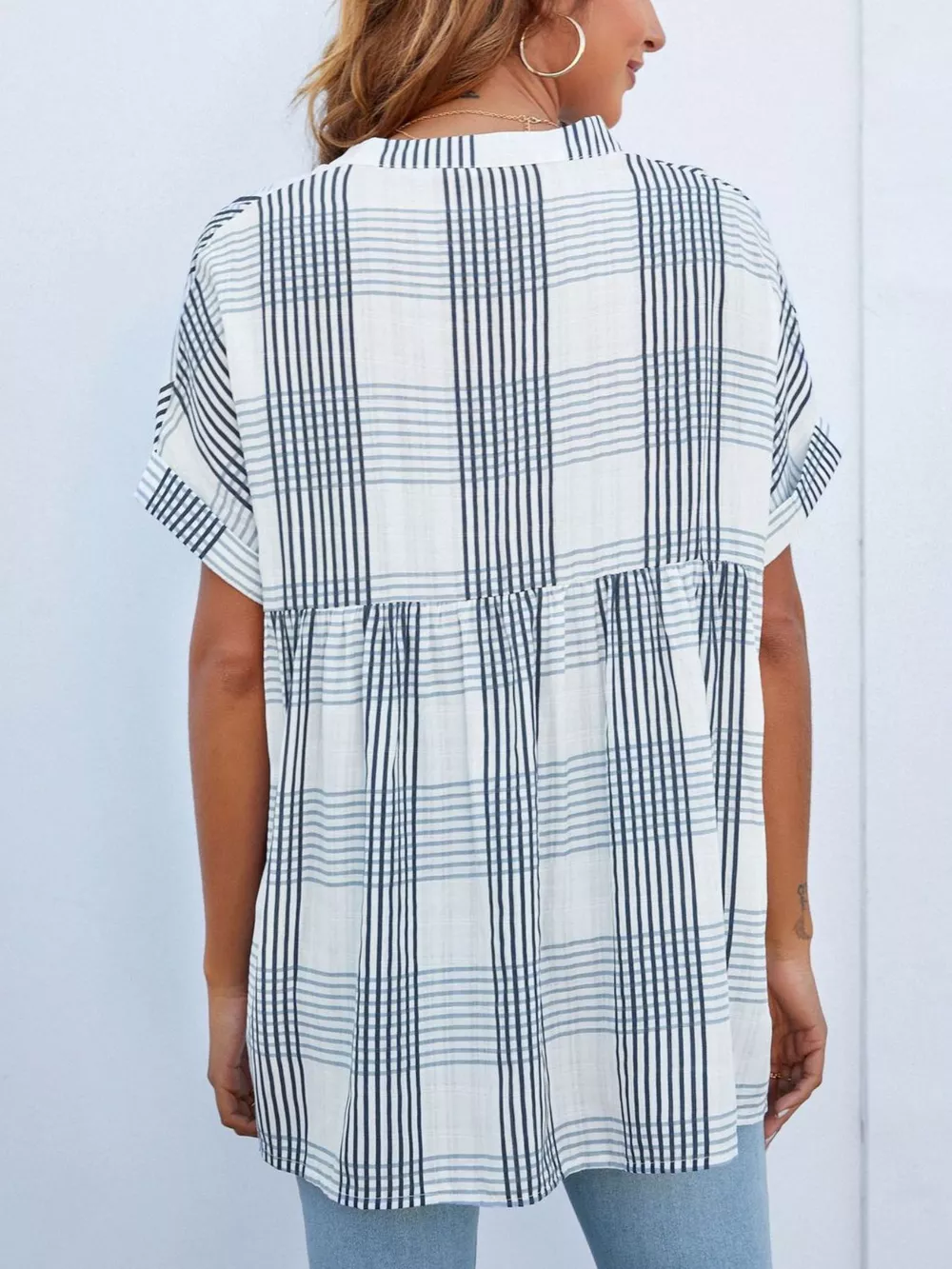 Notched Short Sleeve Blouse, image 4