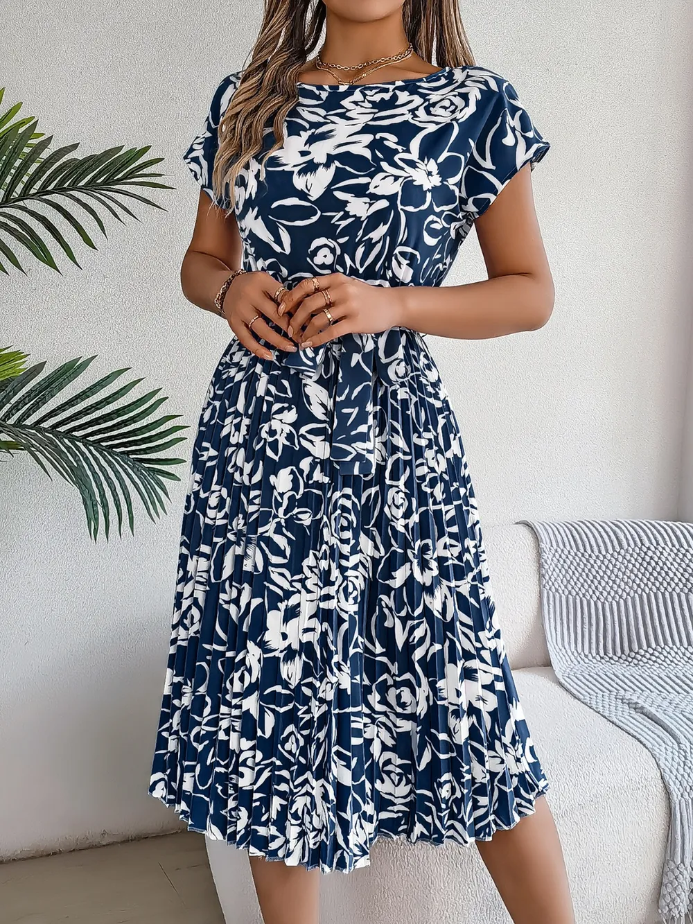 Tied Pleated Printed Short Sleeve Dress, image 3