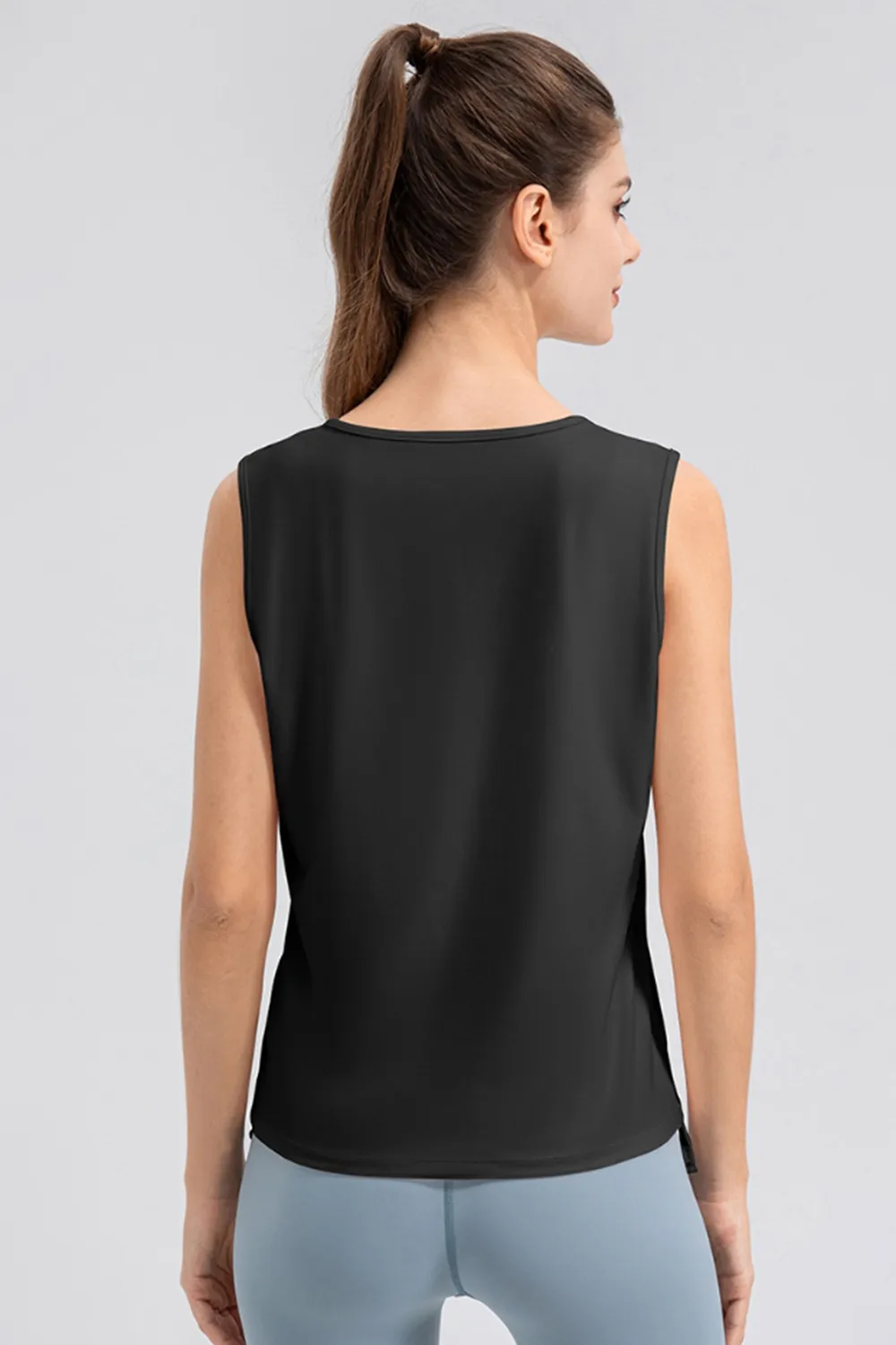 Notched Wide Strap Active Tank, image 11