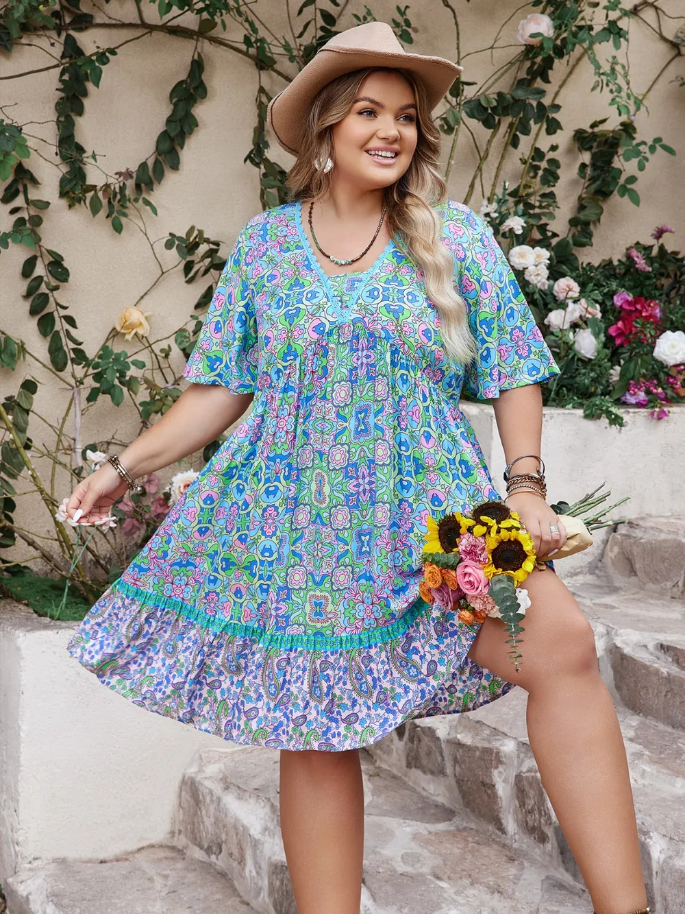 Plus Size Ruffled Hem Lace Detail Printed Half Sleeve Dress, image 6