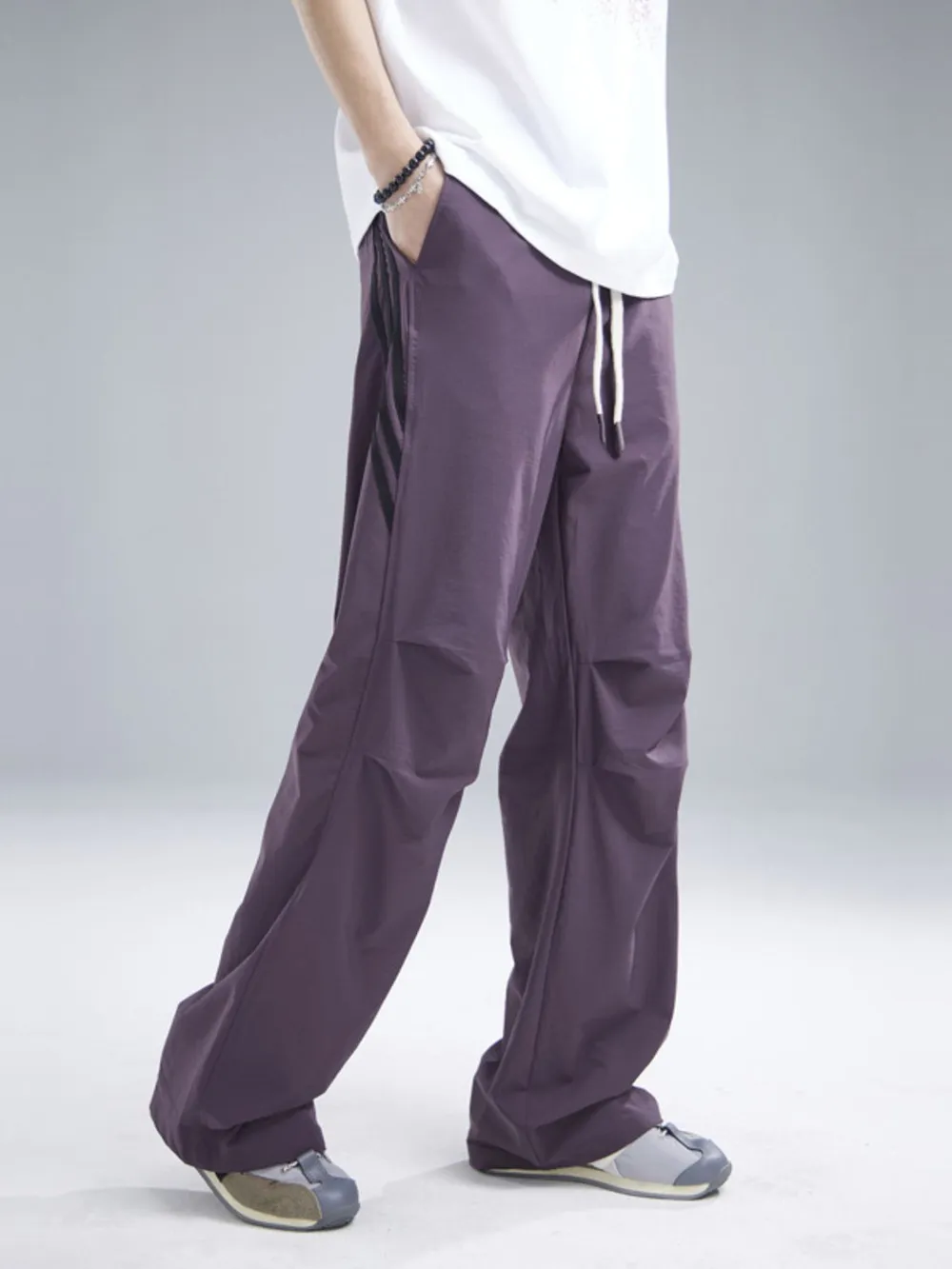 Men's Drawstring Ruched Pants with Side Stripes, image 8