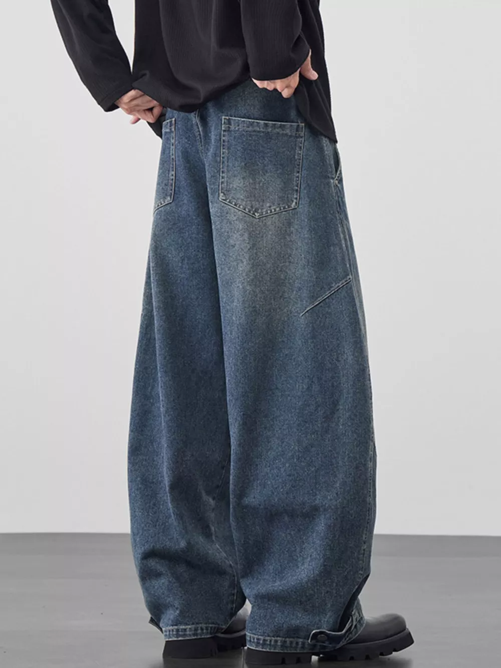 Men's Plus Size Wide Leg Vintage Wash Jeans, image 4