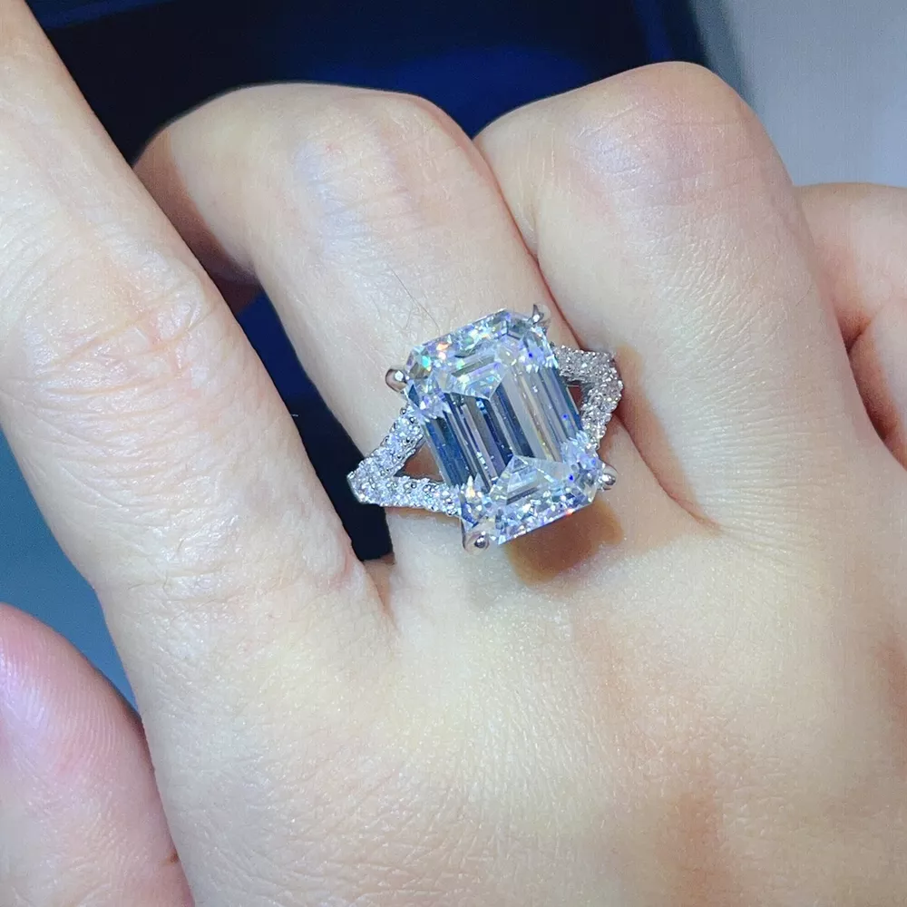10 Carat 925 Sterling Silver Moissanite Ring, image 4