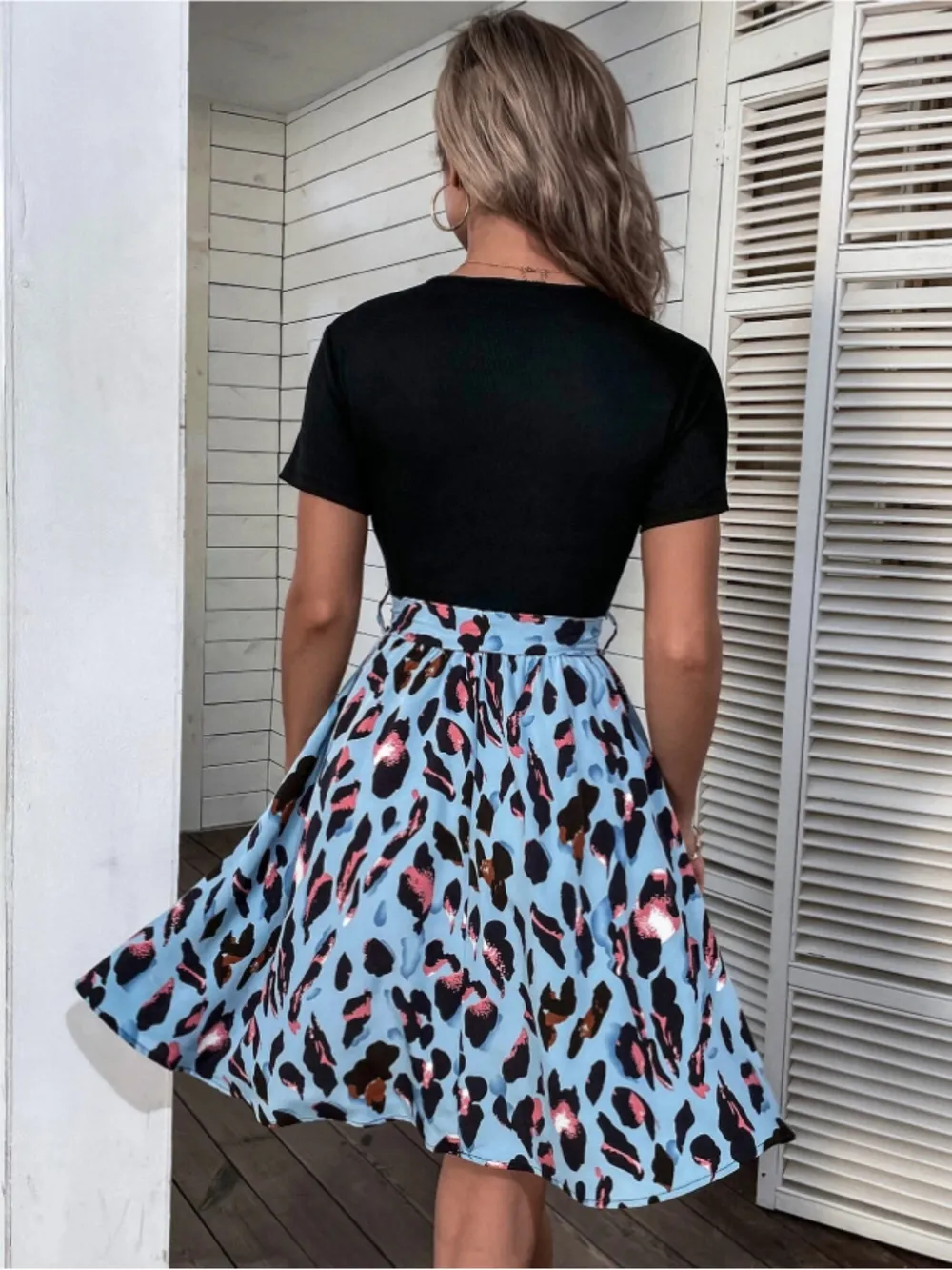 Tied Front Contrast Leopard Short Sleeve Mini Dress, image 11