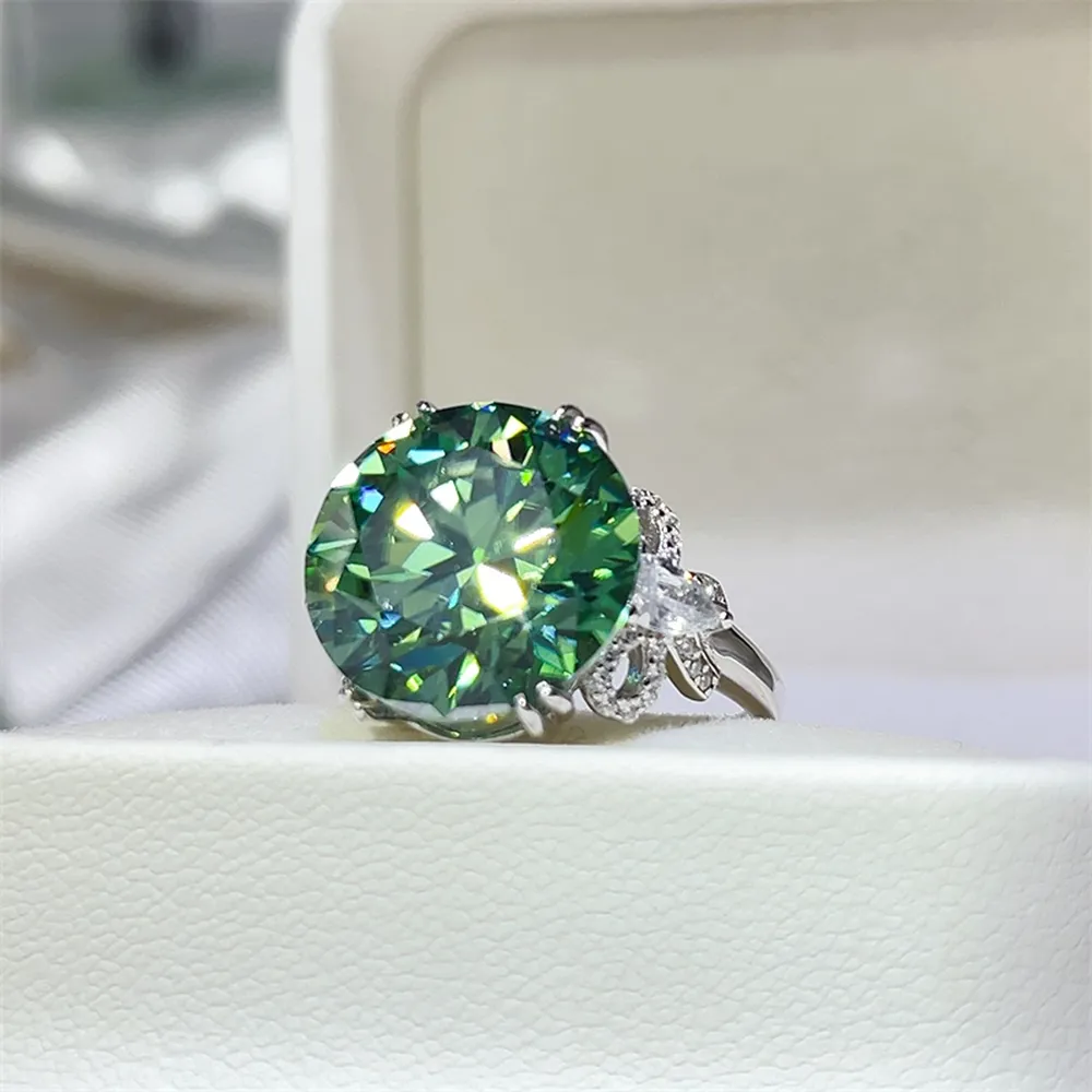 10 Carat Moissanite 925 Sterling Silver Ring, image 4