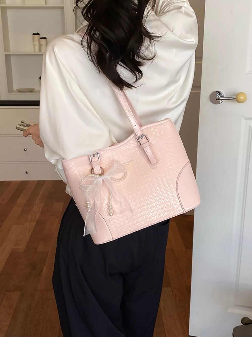 Textured PU Leather Shoulder Bag, image 3