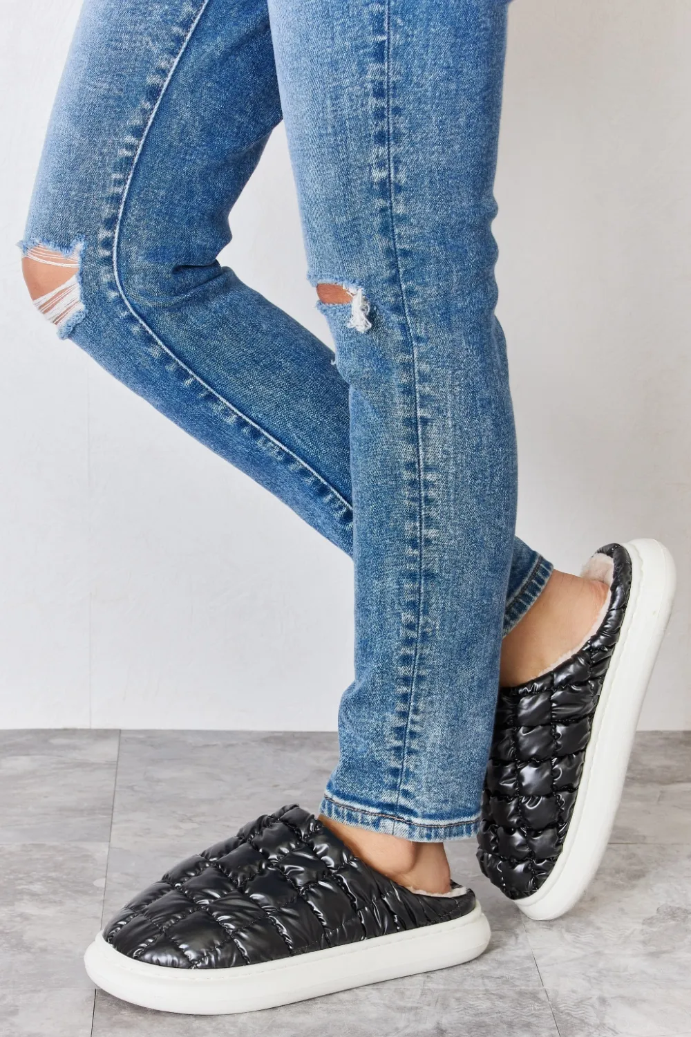 Melody Puffer Plush Slippers, image 5