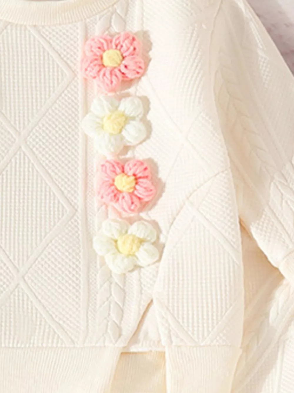 Children's Flower Textured Top and Pants Set, image 5