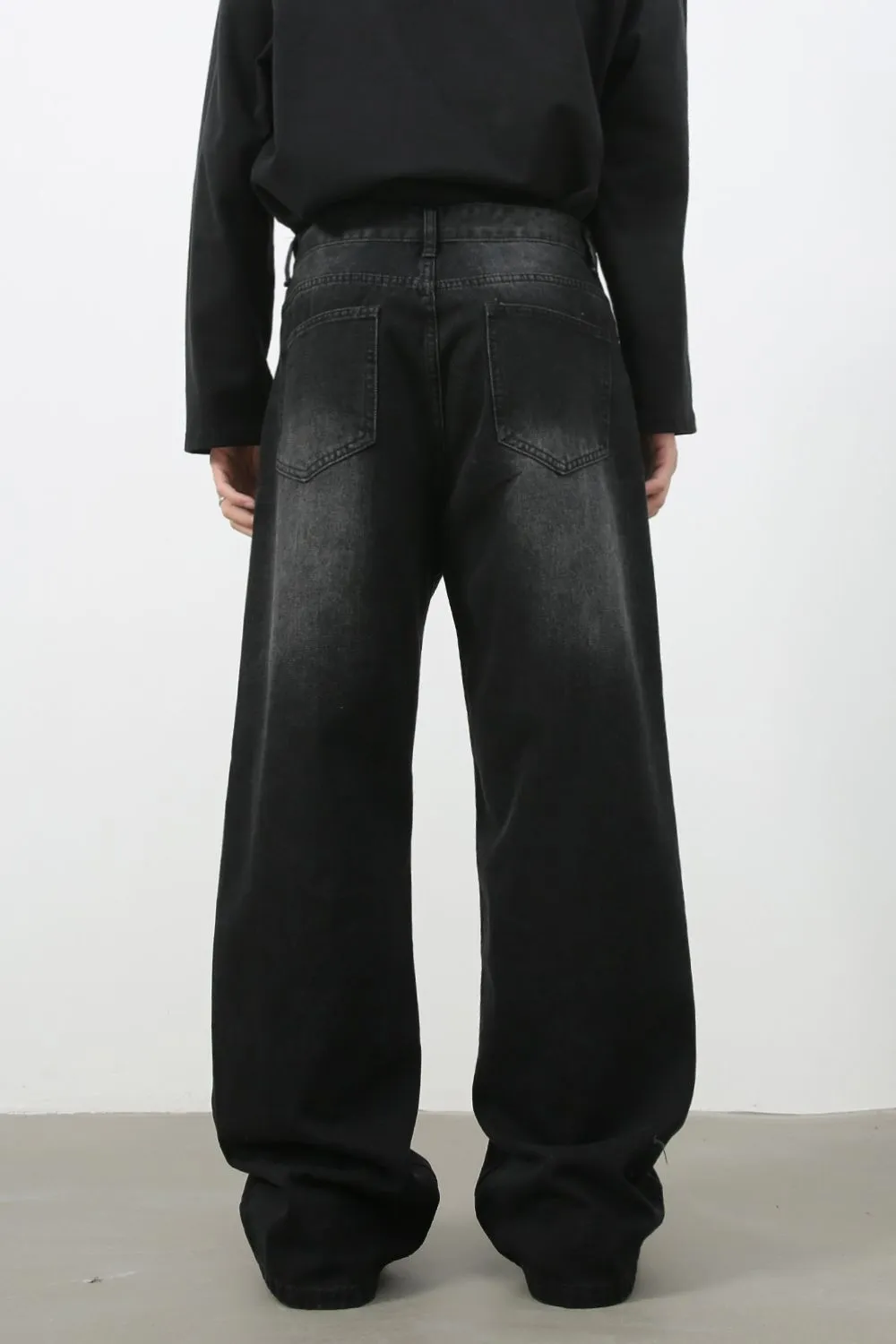 Men's Mid Rise Wide Leg Jeans, image 2