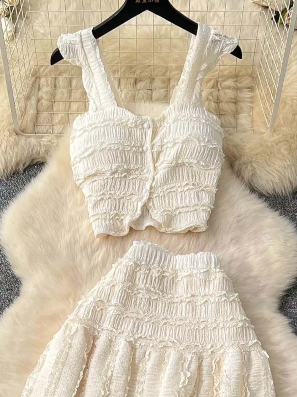 Textured Crop Top and Tiered Skirt Set, image 25