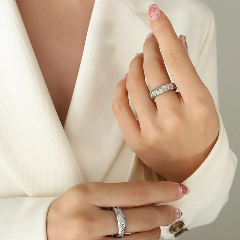 Titanium Steel Inlaid Zircon Embossed Ring, image 4