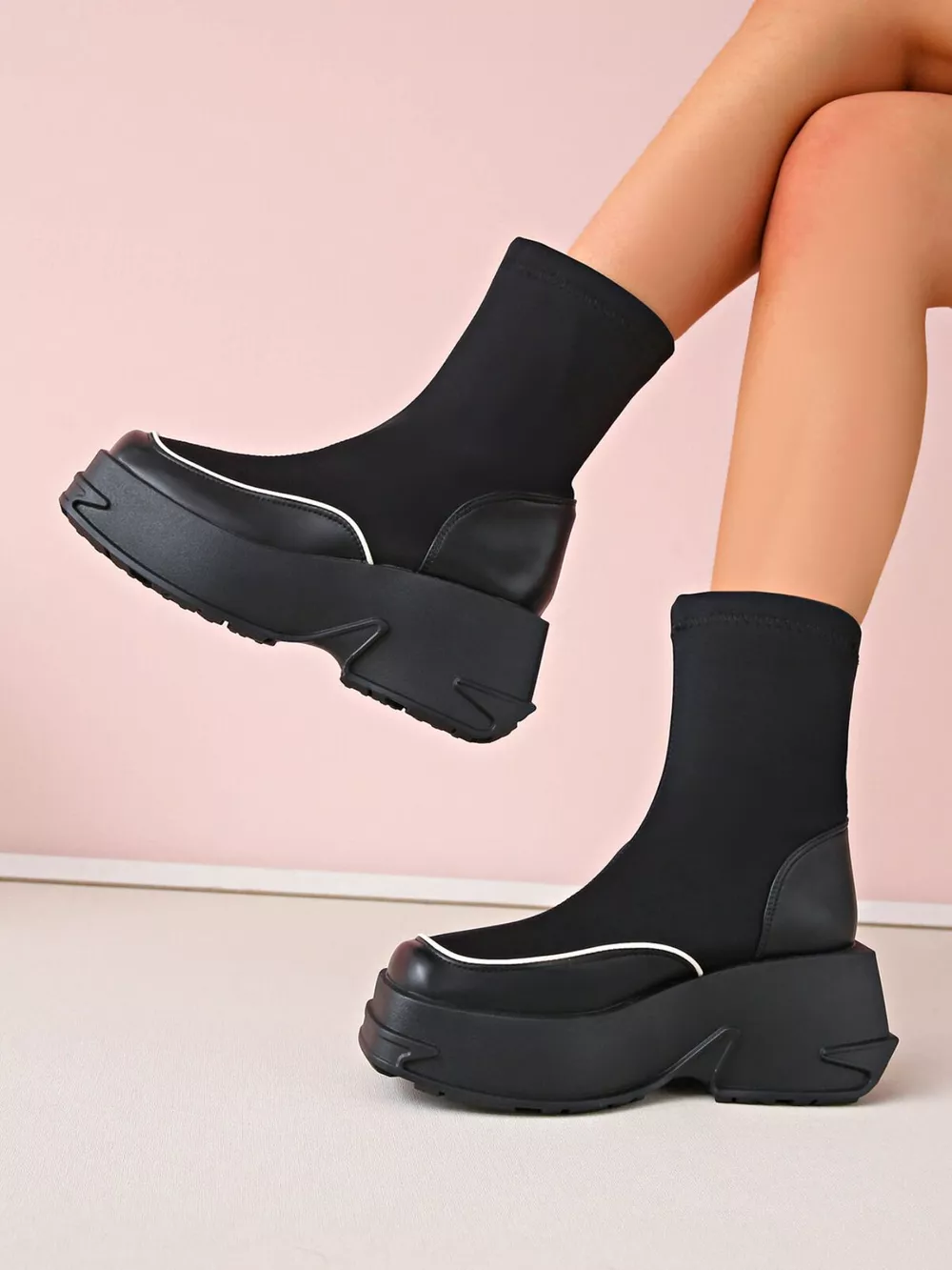 Round Toe Platform Boots, image 4