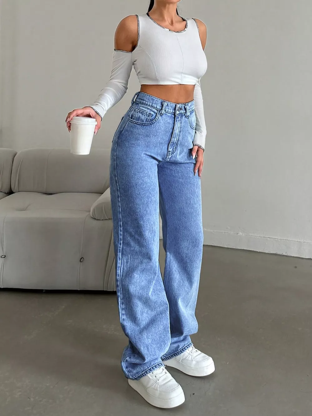 High-Waisted Wide Leg Jeans, image 5