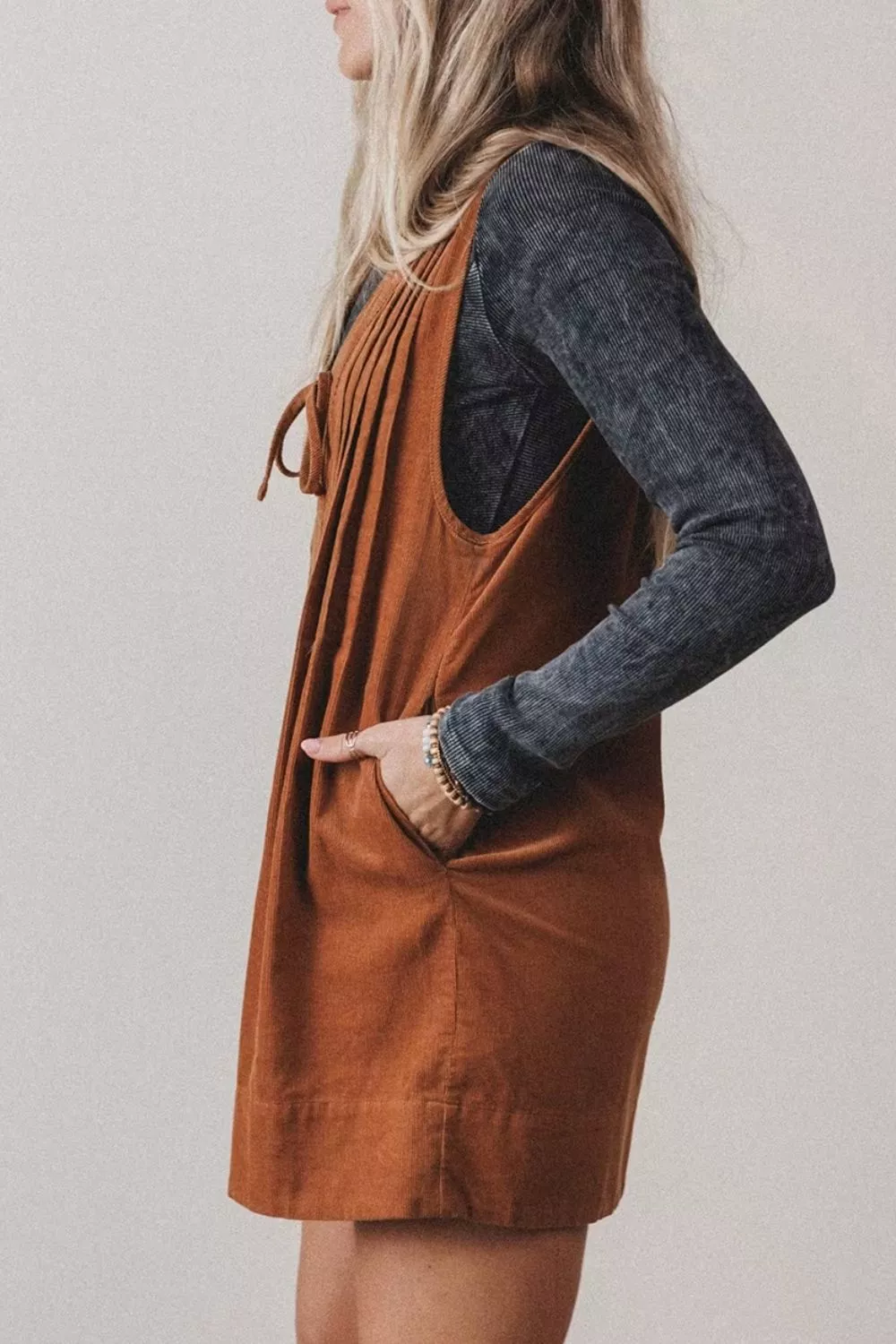 Solid Color Tie V Neck Sleeveless Corduroy Romper, image 5