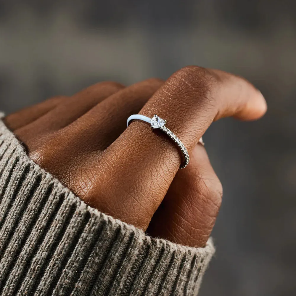 Heart Shape Inlaid Zircon Enamel Ring, image 6