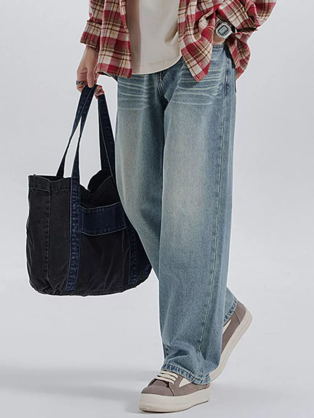 Men's Wide Leg Washed Jeans, image 3