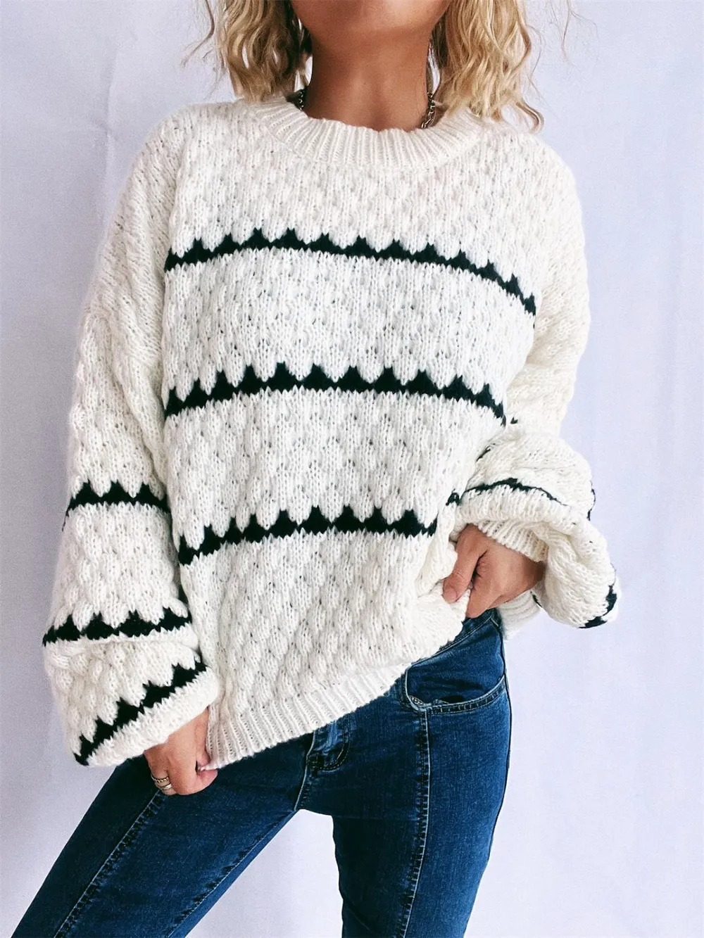 Contrast Stripes Round Neck Long Sleeve Sweater, image 2