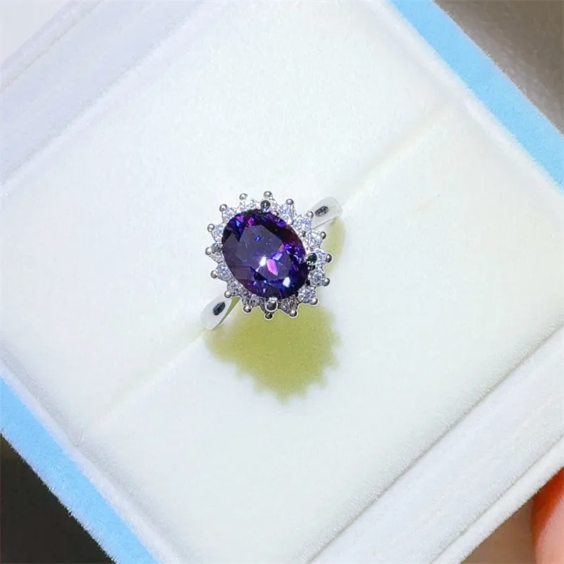 2 Carat 925 Sterling Silver Oval Moissanite Ring, image 2