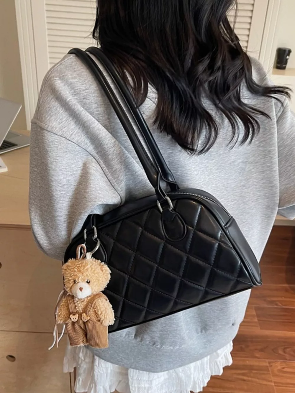 Quilted Leather Shoulder Bag, image 4