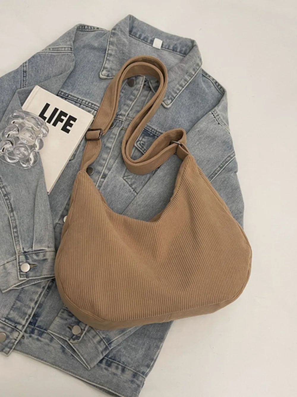 Ribbed Adjustable Strap Shoulder Bag, image 18
