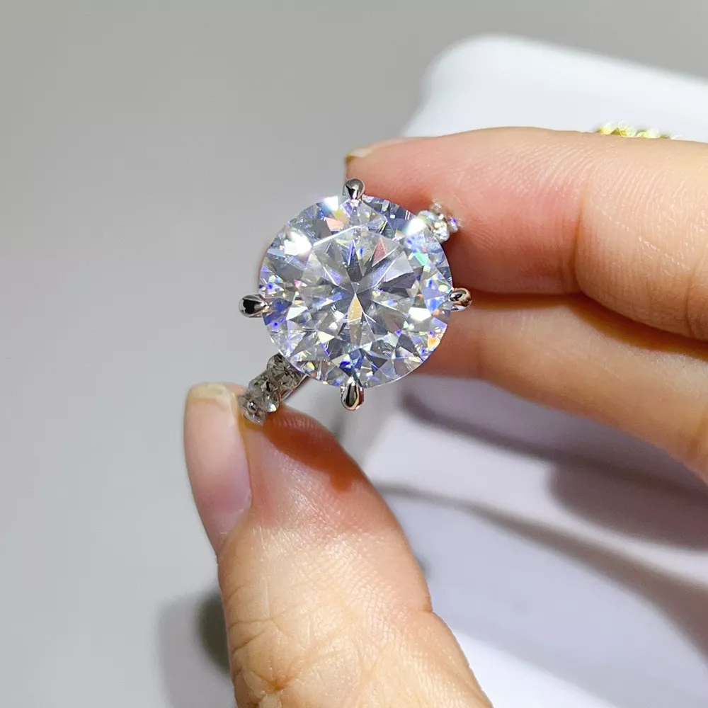 10 Carat Moissanite 925 Sterling Silver Ring, image 3