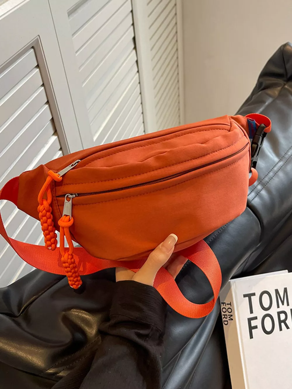 Lightweight Crossbody Bag with Tassel Detail, image 17