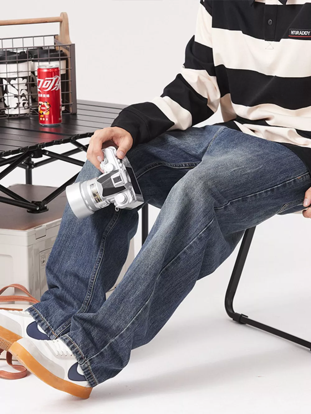 Men's Vintage Wash Loose Fit Jeans, image 5