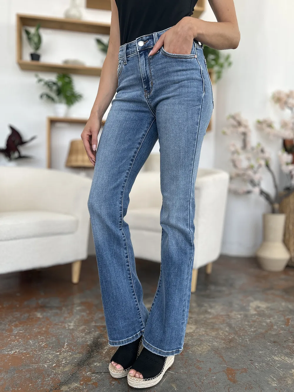 Full Size Mid-Rise Waist Straight Jeans, image 16