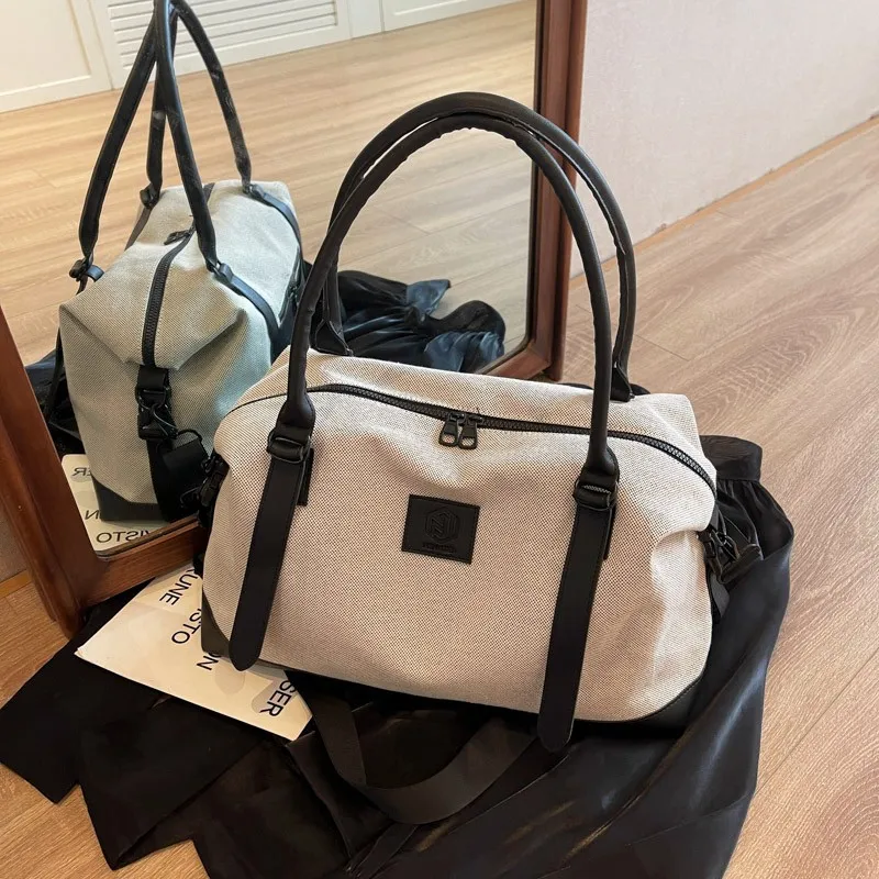 Contrast Travel Bag, image 10