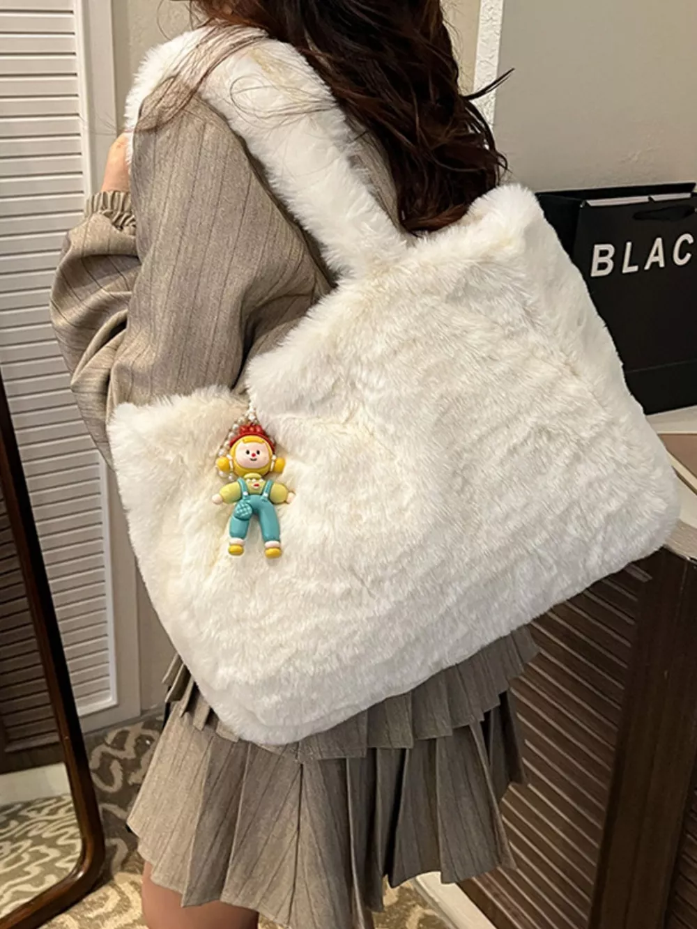 Fluffy Cartoon Charm Shoulder Bag, image 8