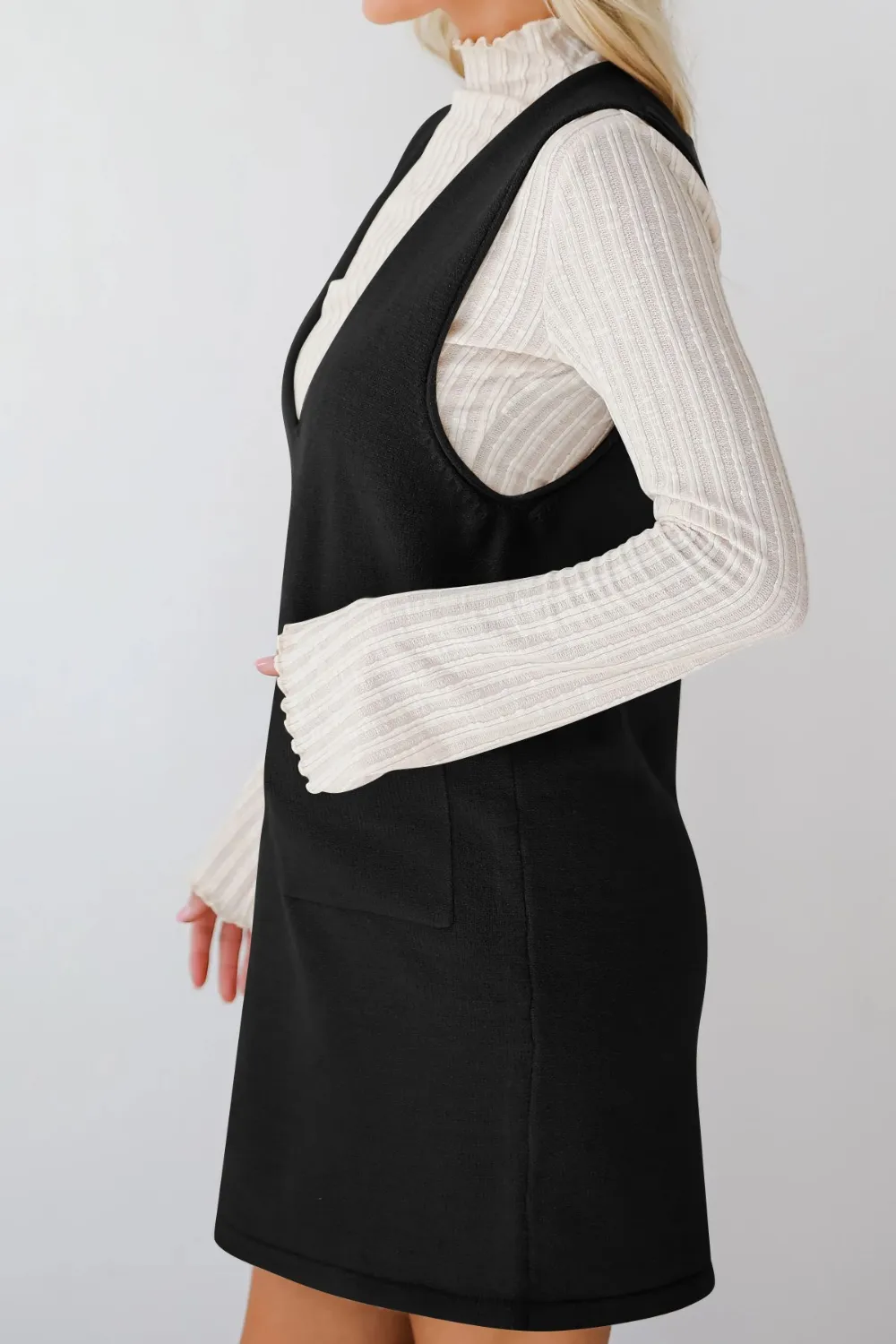 Pocketed V-Neck Mini Sweater Overall Dress, image 15