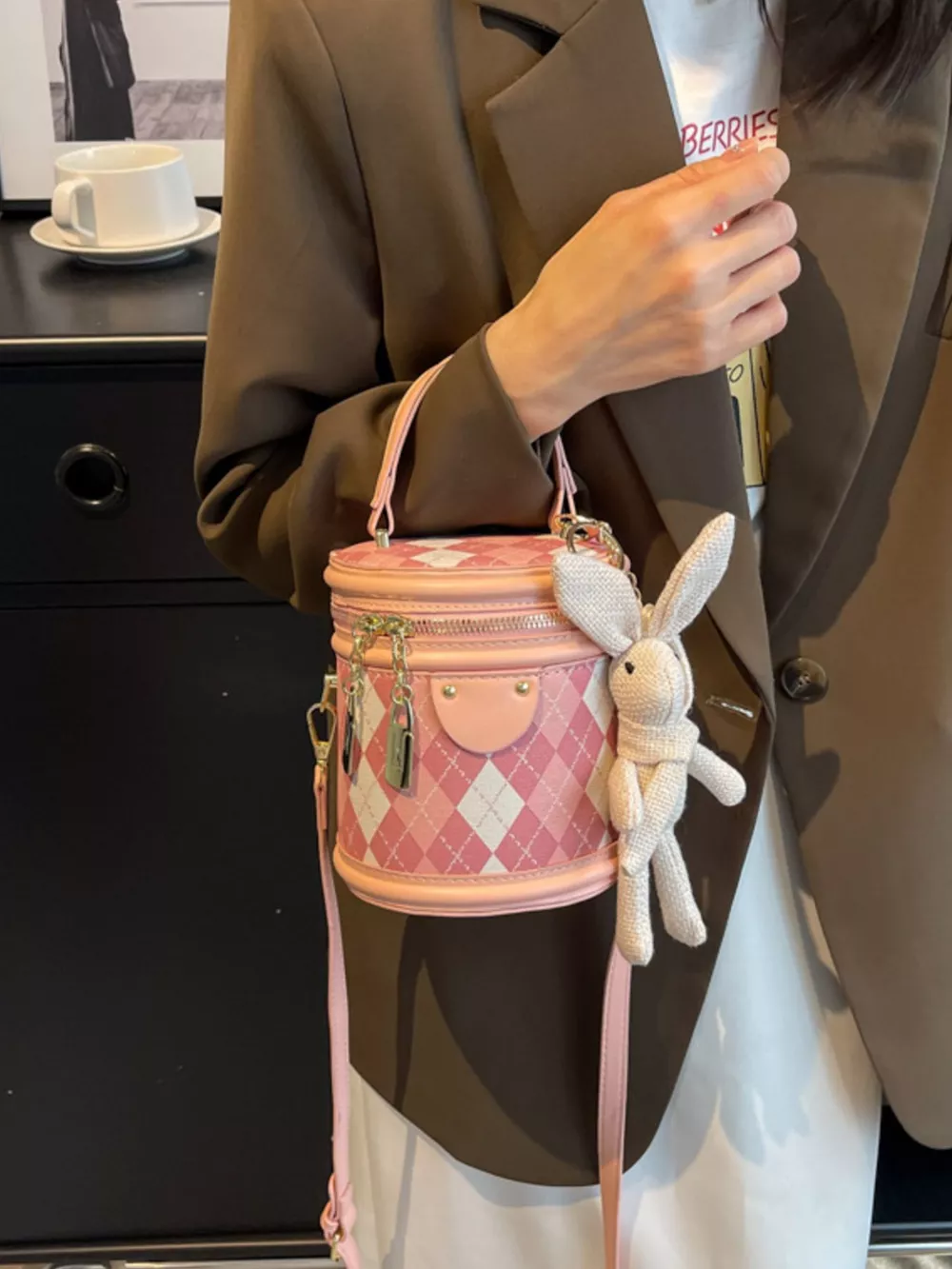 Plaid Bucket Crossbody Bag, image 3