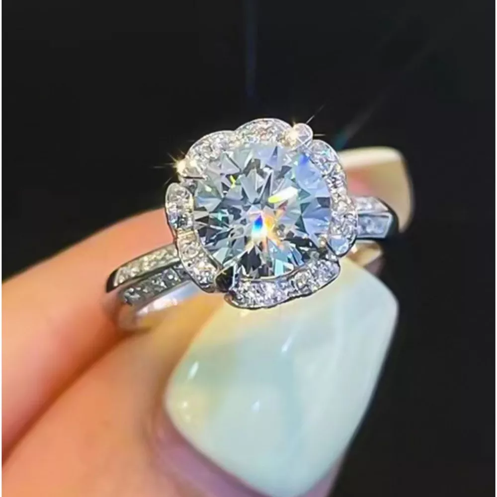1 Carat 925 Sterling Silver Moissanite Ring, image 3