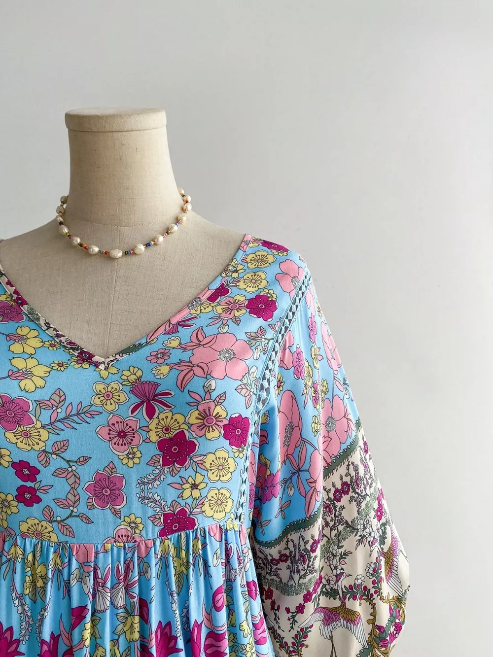 Plus Size Floral Print V-Neck Dress, image 4