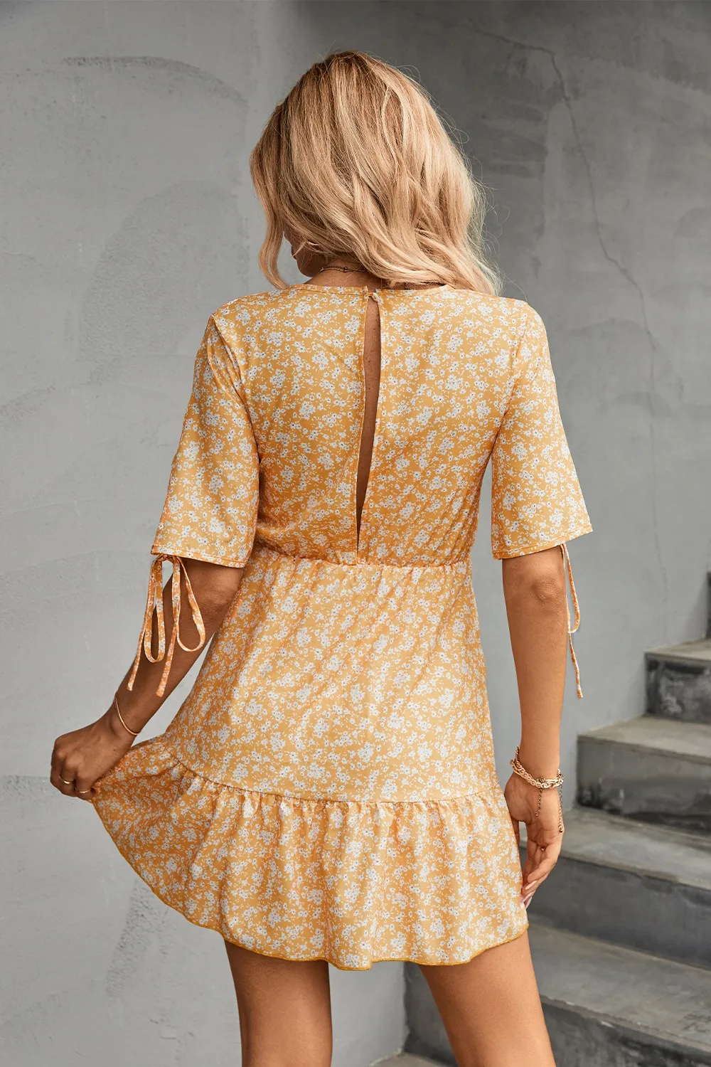 Ditsy Floral V-Neck Half Sleeve Mini Dress, image 5