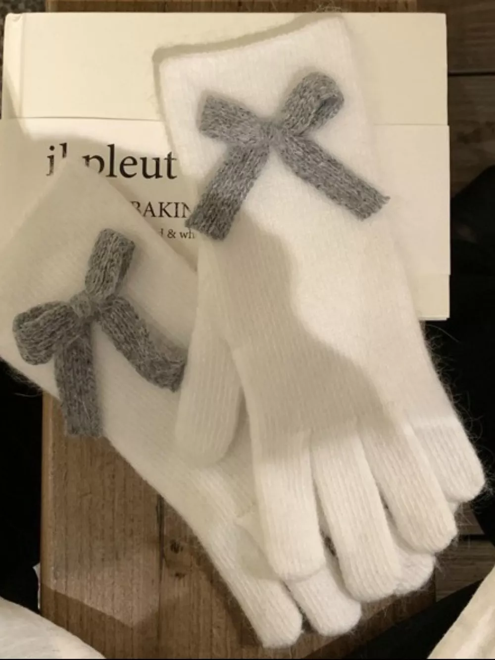 Bow Lightweight Gloves, image 4