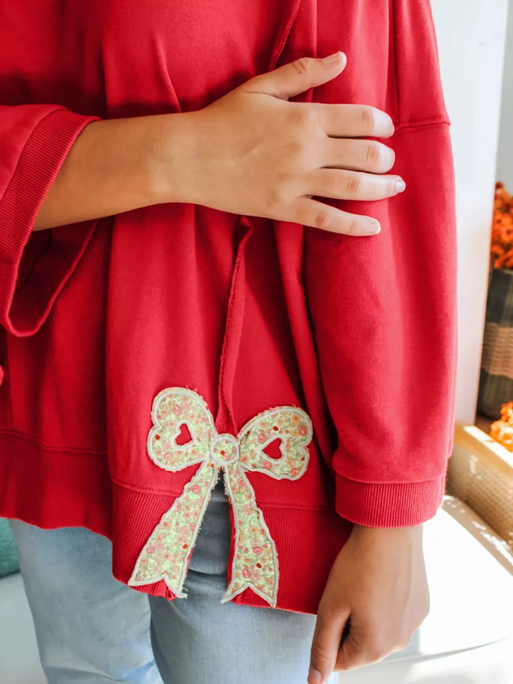 Floral Bow Patched Exposed Seam Patchwork Slit Baggy Sweatshirt, image 4