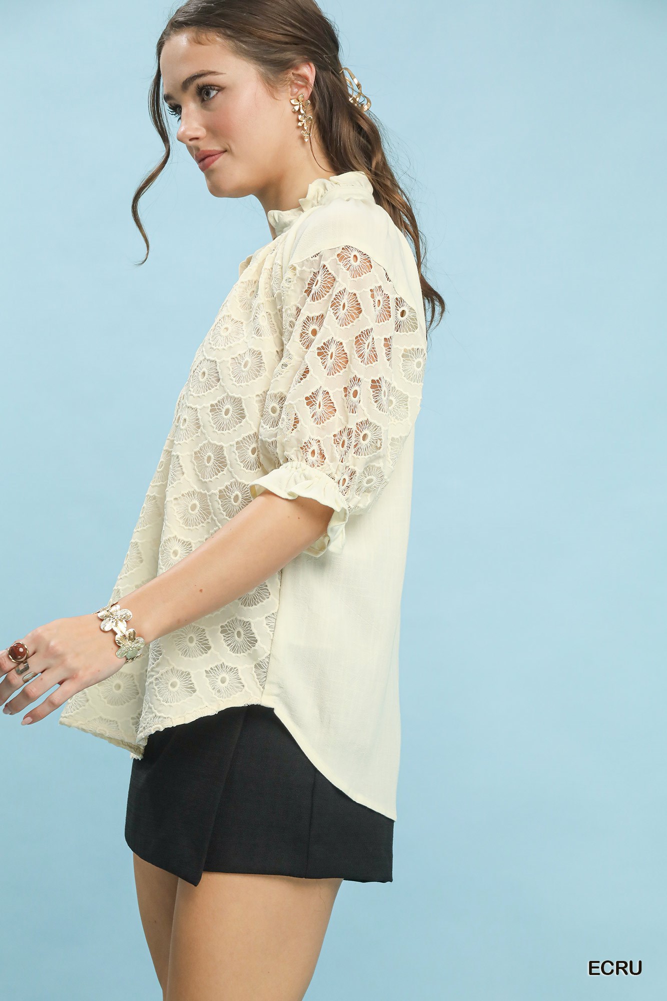 Linen V-Neck Lace Puff Sleeve Top, image 3