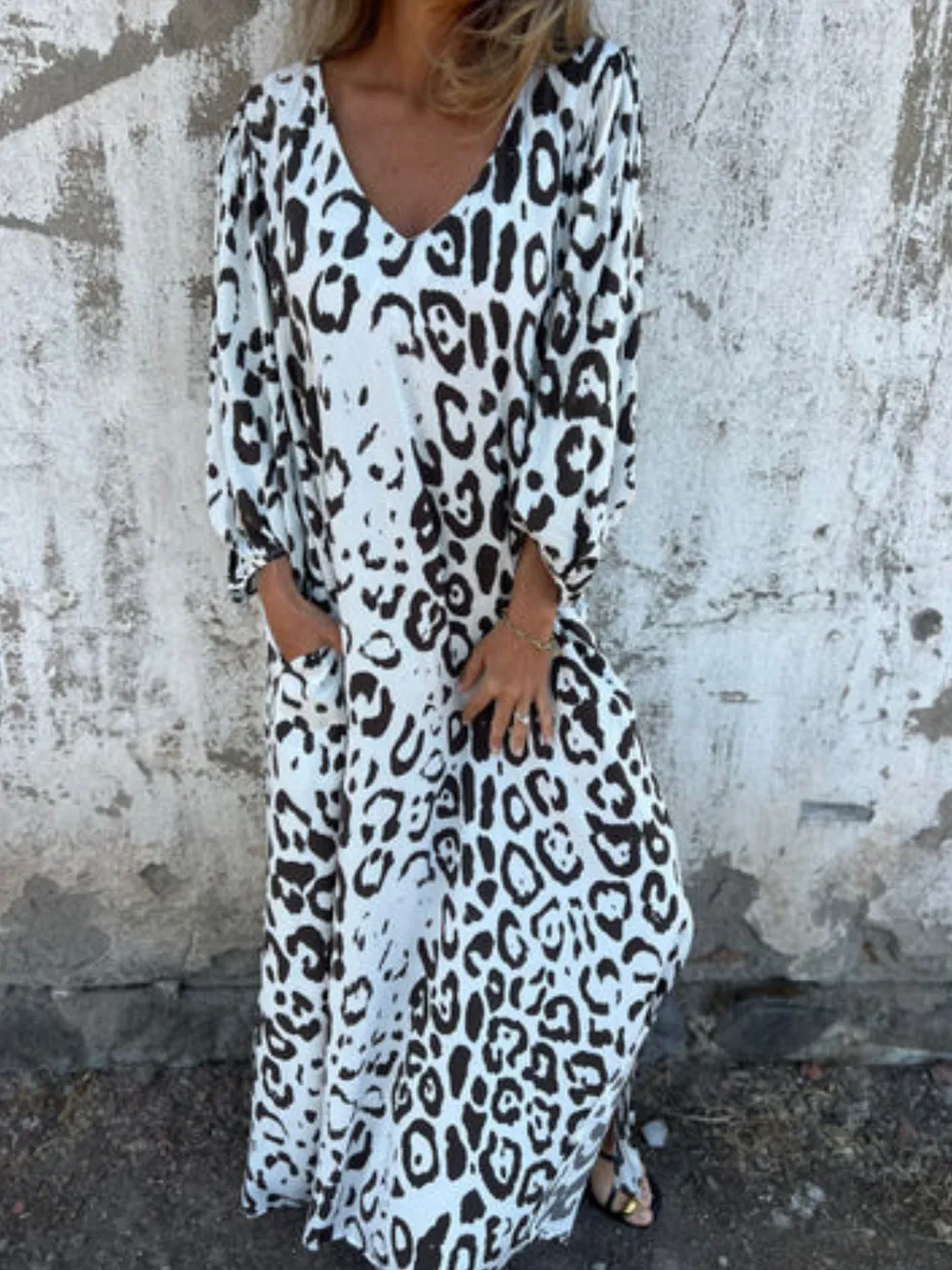 Full Size Printed V-Neck Dress with Pockets Plus Size, image 35