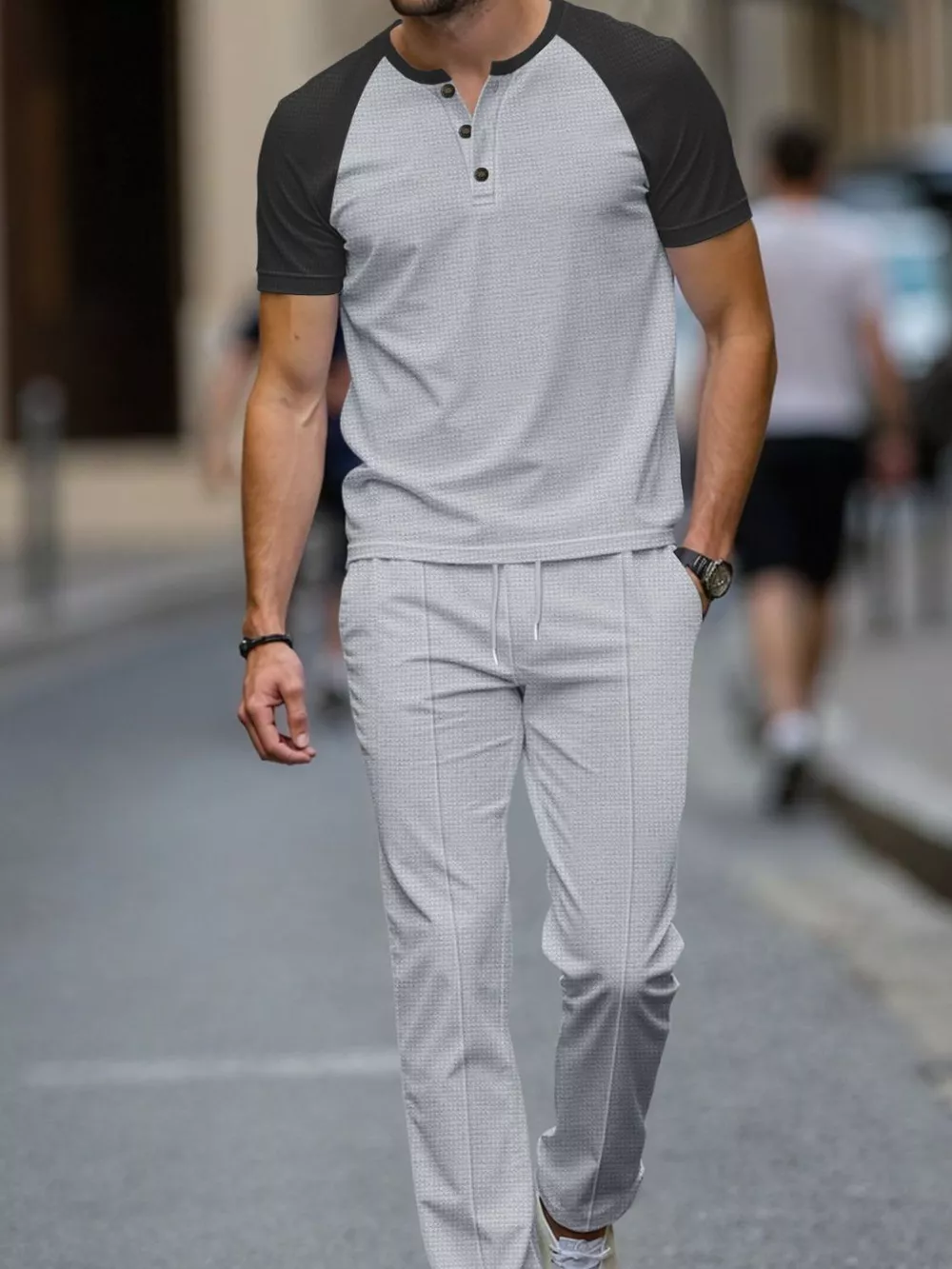 Men's Full Size Casual Two-Tone Raglan Sleeve Tee and Pants Set Plus Size, image 4