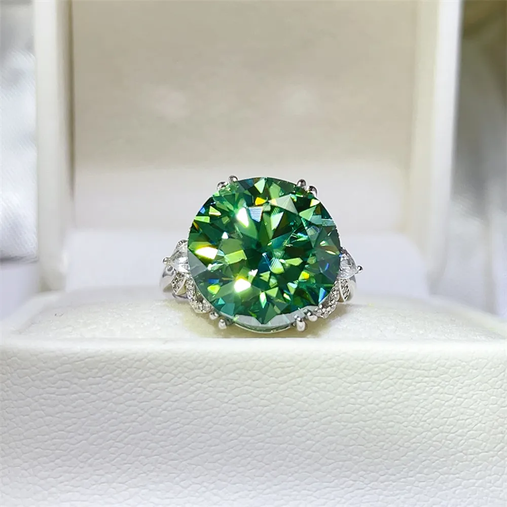 10 Carat Moissanite 925 Sterling Silver Ring, image 5