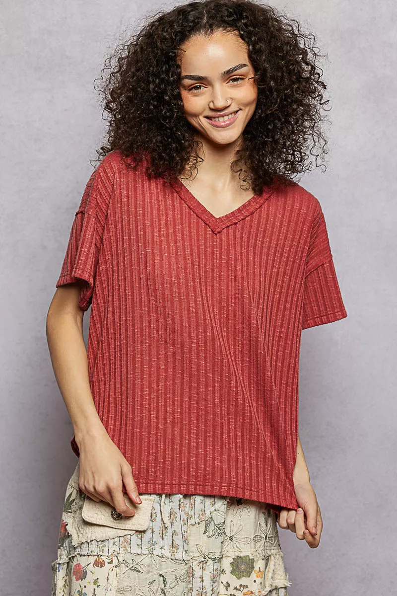 Ribbed Knit V-Neck Short Sleeve T-Shirt with Side Slit