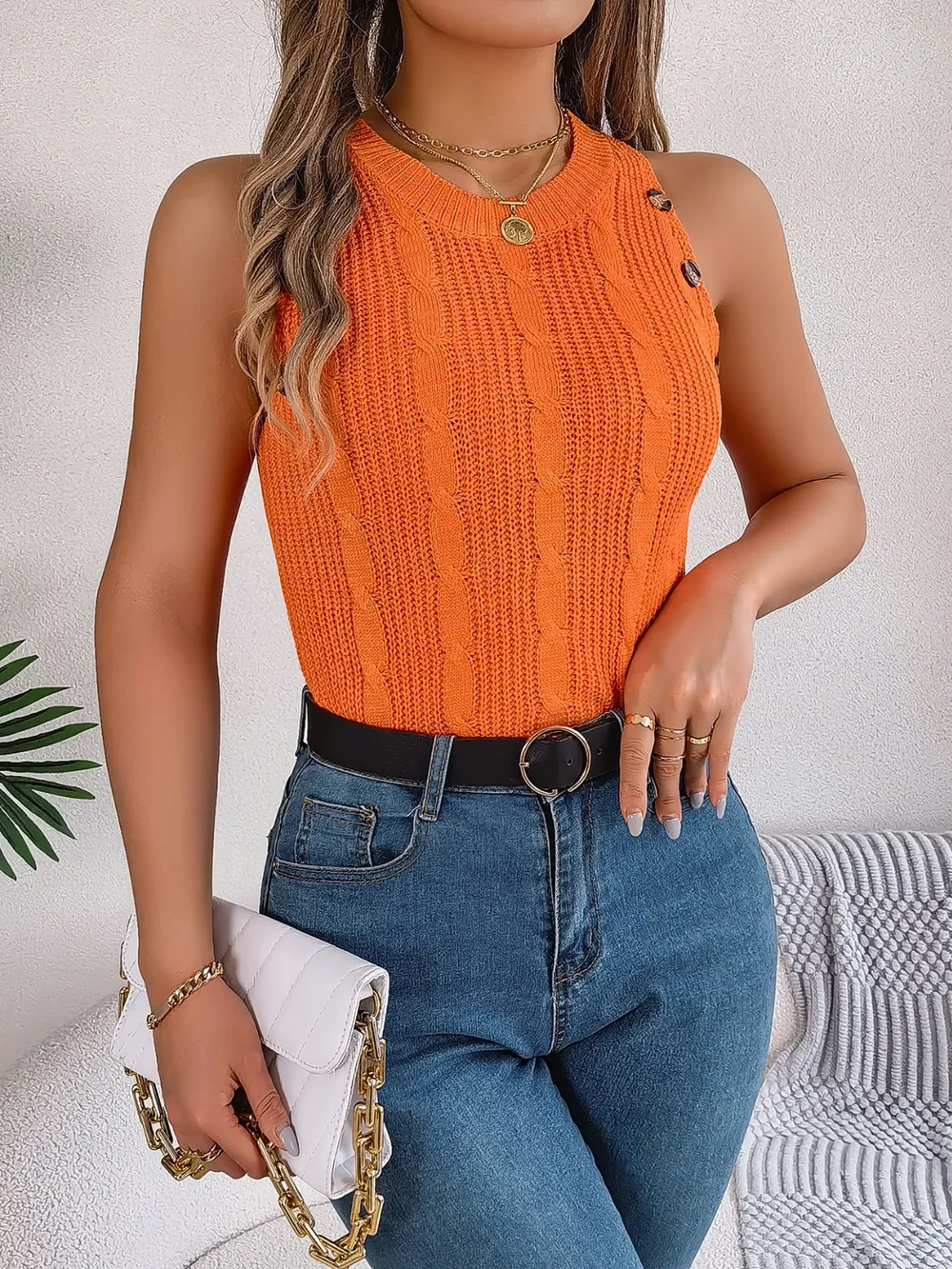 Cable-Knit Round Neck Vest, image 16