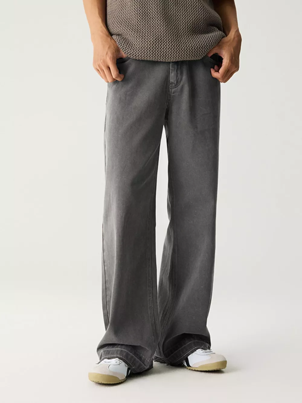 Men's Wash Relaxed Fit Wide Leg Jeans, image 12